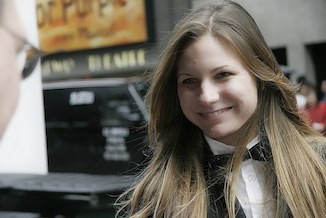 caterer-server-waiter-CC-NYCArthur