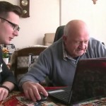 Senior learns computer skills-AFPvideo