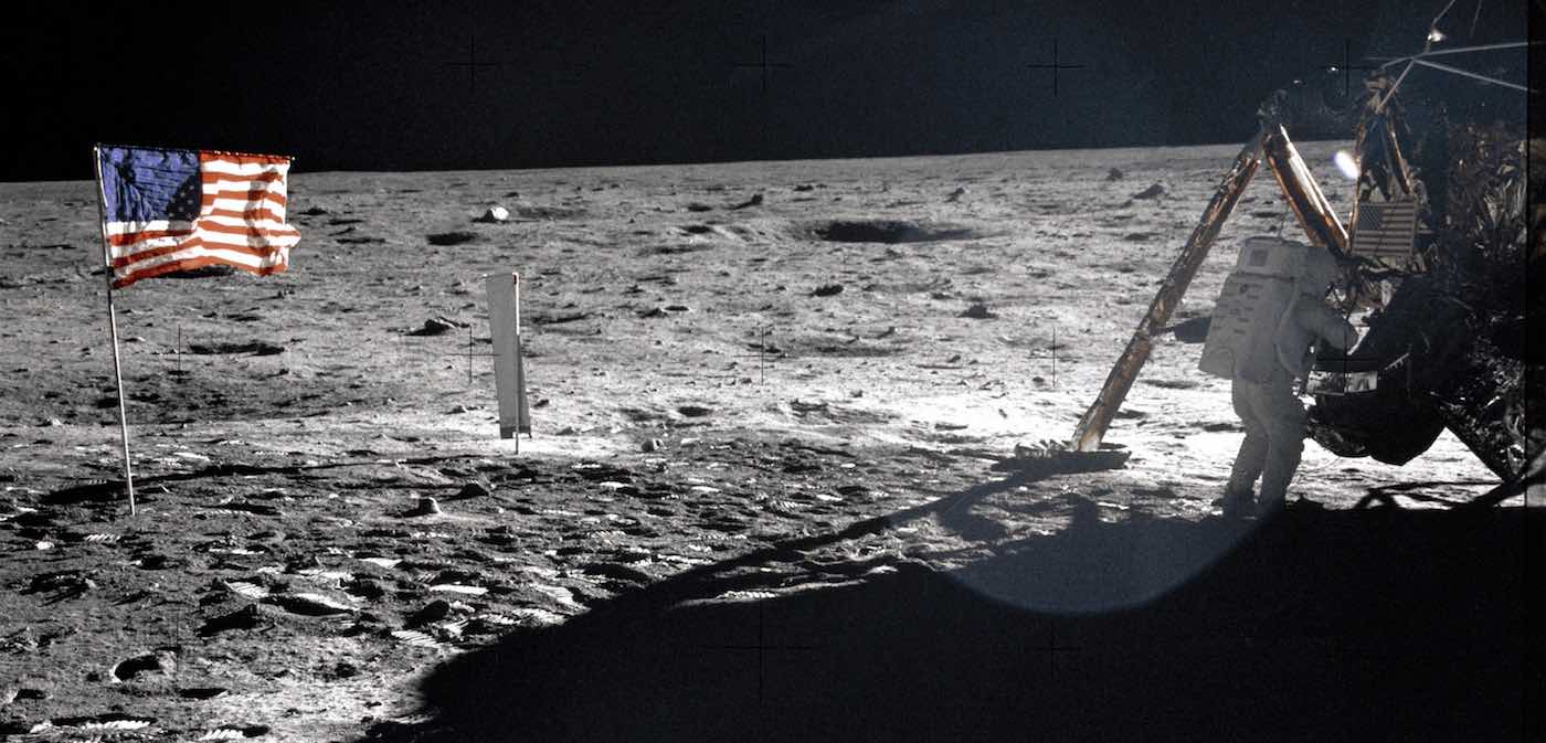 Bagaimana Tinkering Philo Farnsworth yang berusia 14 tahun Membawa Pendaratan di Bulan ke Ruang Tamu Anda
