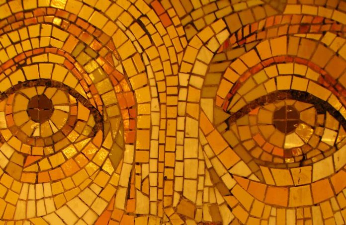 mosaic buddah eyes-cropped-cc-Matas Petrikas