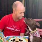 Man Moves into Shelter Kennel So He Can Help Unwanted Pup Get Adopted