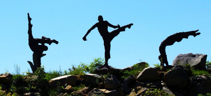 dancing silhouettes-cc-bambe1964