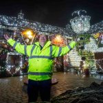 Man Transforms His Pub into the Most Festive Bar in All of UK So He Can Raise Money for Sick Children