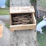 After Noticing Lack of Good Sticks At Park, Dad Turns Old Tree Branches into ‘Stick Library’ for Neighborhood Dogs