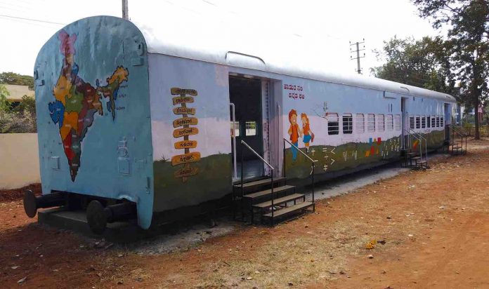 Teaching On Train Cars-SWNS