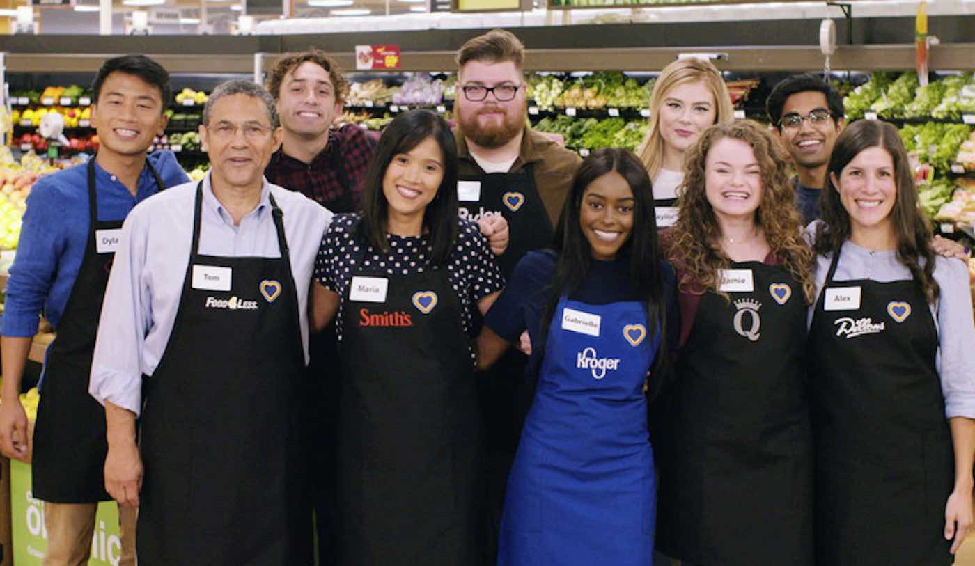 Hourly Workers at Largest Grocery Chain in US Are All Getting ‘Hero