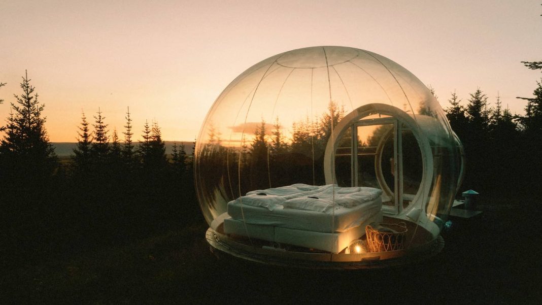 Stunning ‘Bubble Hotel’ Under the Icelandic Stars is Truly the Perfect