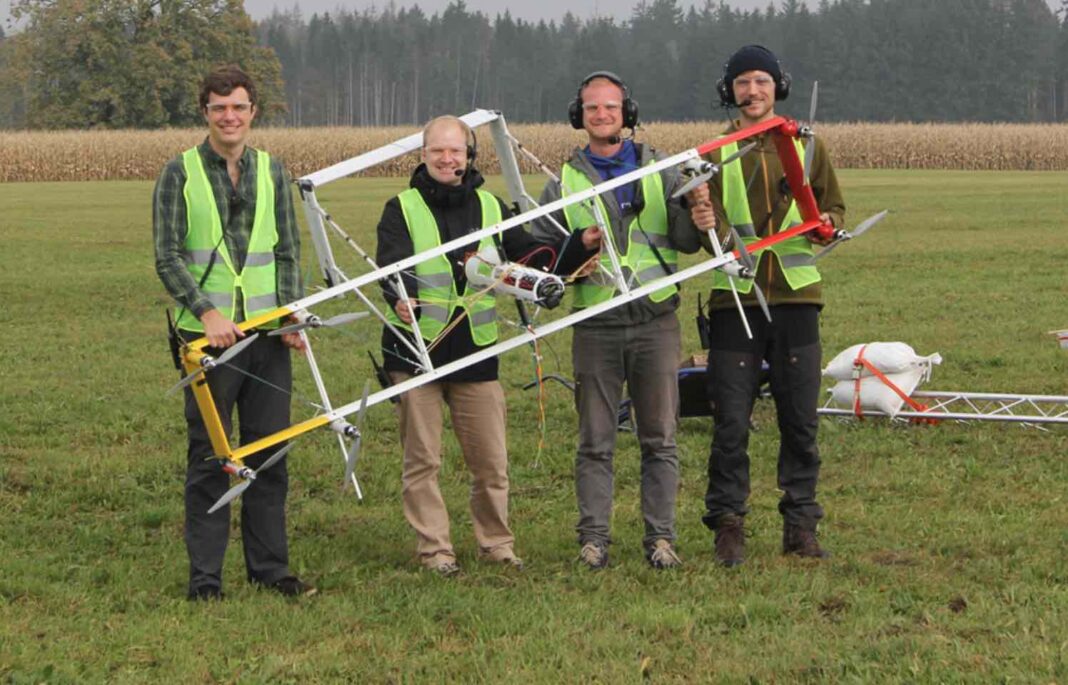 Kites of Renewable Energy Generate Wind Power by Flying Through the Air