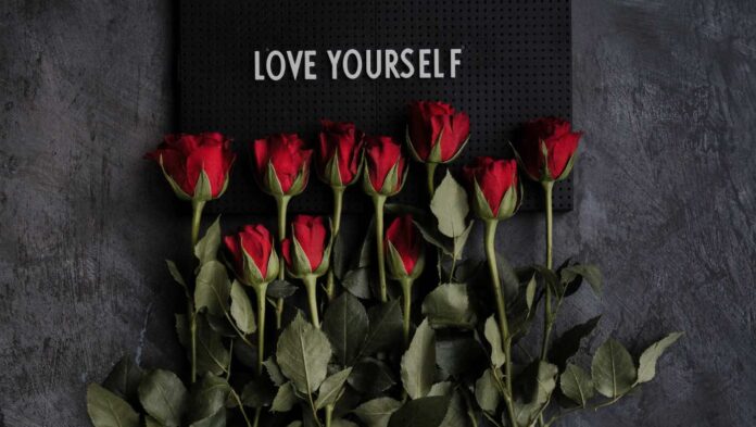love yourself with roses-pubdomain-Annie Spratt