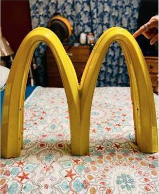 McDonald's golden arch signage