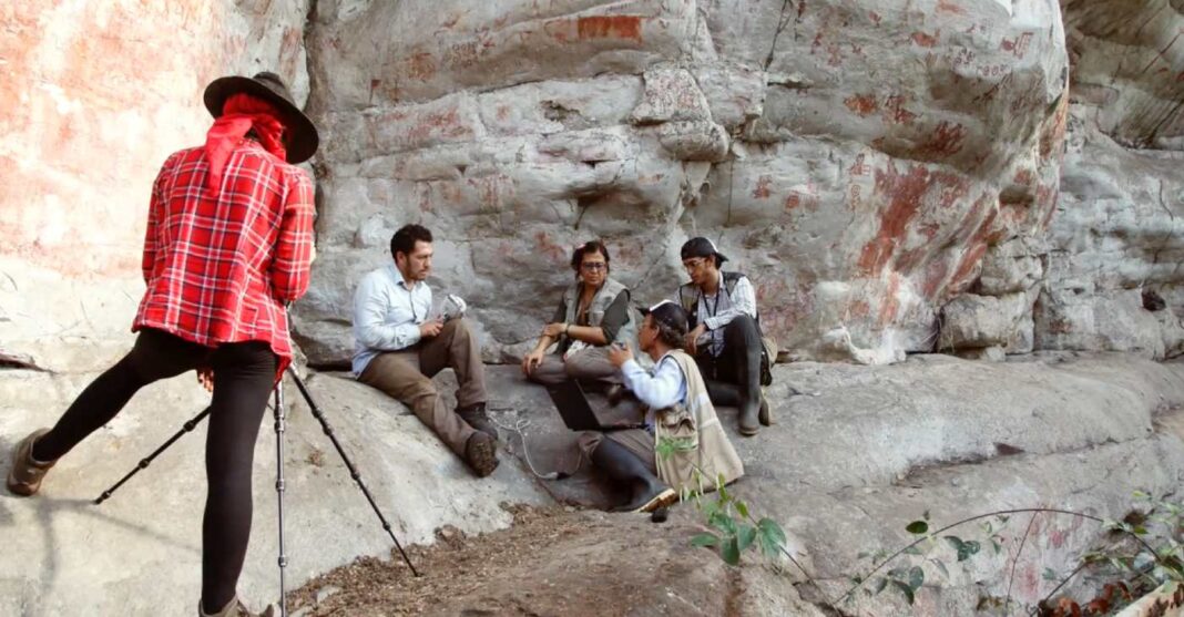 Incredible Cave Paintings 8 MilesLong Revealed Deep in Amazon Forest