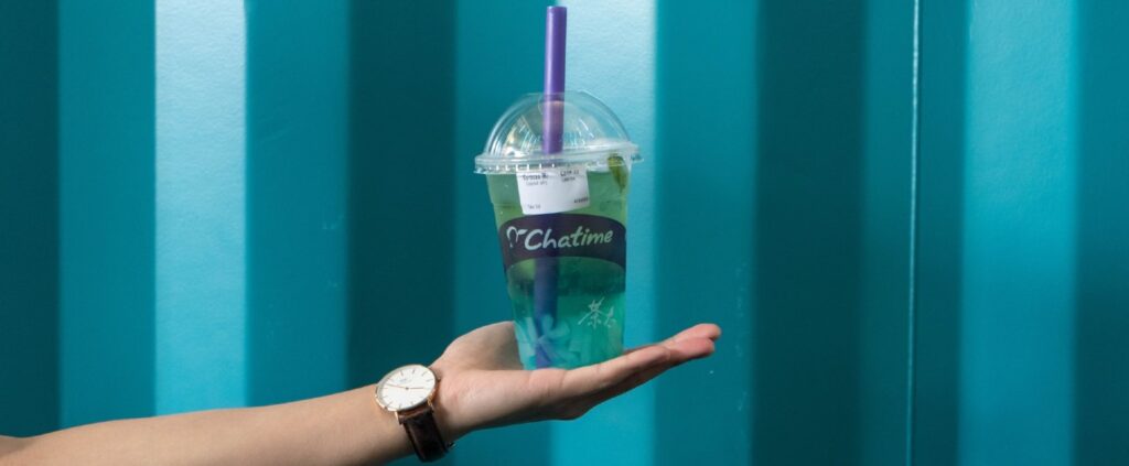 Plastic Straws and Single-Use Bags Vanish From China as Ban Kicks In