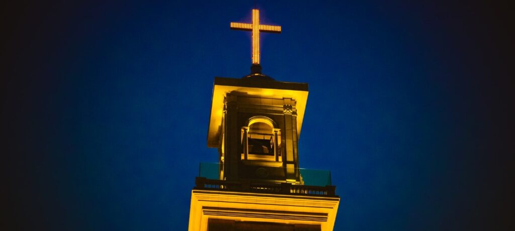 Charity Staff of St. Vincent de Paul Marshals a Funeral For 82-yo who Died Alone on City Streets