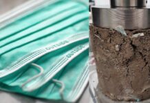 Se Usan 6 Mil Millones de Mascarillas al día, Pero los Científicos Tienen una Forma Genial de Convertirlas en Carreteras