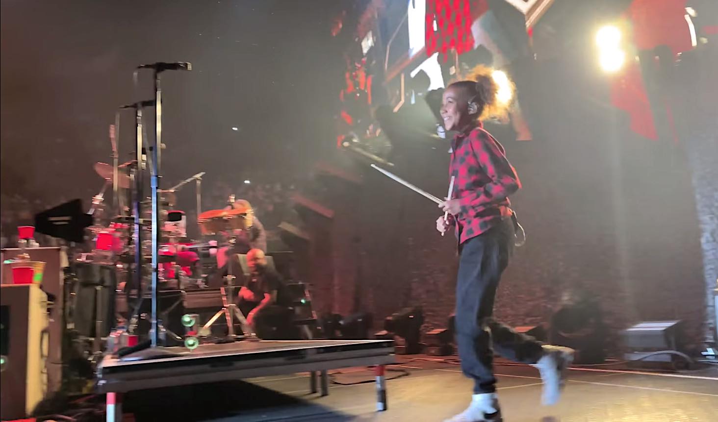 11yearold Girl Drummer, Nandi Bushell, Finally Joins Foo Fighters on