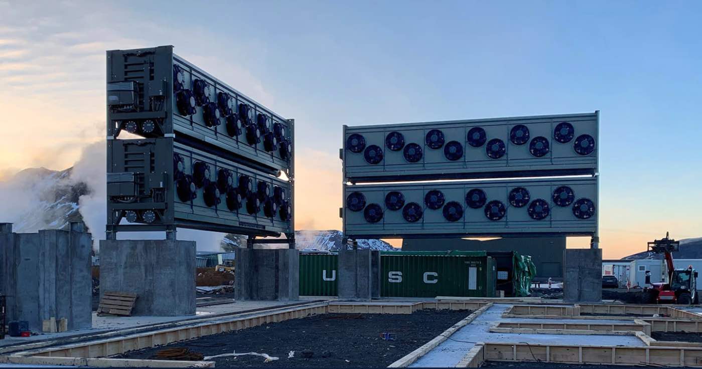 Pabrik Terbesar di Dunia yang Menyedot Karbon dari Langit dan Menyimpannya Selama Jutaan Tahun Dihidupkan di Islandia