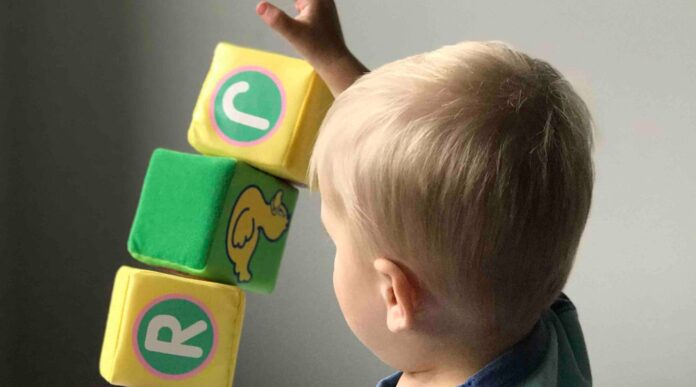 toddler hand child ryan-fields-Xz7MMD5tZwA-unsplash public domain