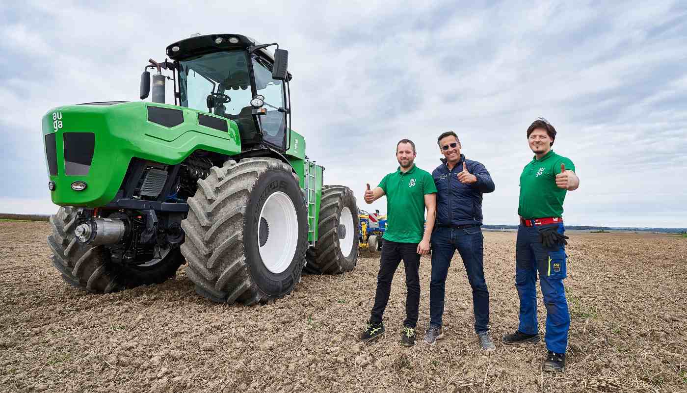 Traktor Benar-Benar Hijau Pertama di Dunia Ditetapkan untuk Menurunkan Emisi Pertanian Eropa