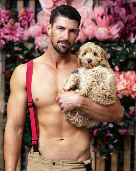 Australian Firefighters Pose Rescued Animals for Sizzling Charity Calendar LOOK