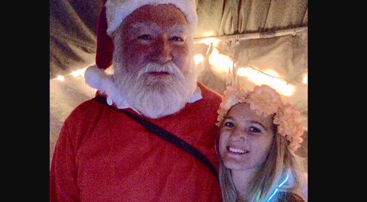 Hubungan Sahabat Pena yang Mengharukan Tahunan Dengan Santa Dimulai Setelah Dia Mendapat Hadiah Darinya di Burning Man
