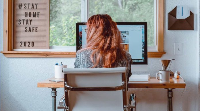 woman working from home business office-lockdown-pubdomain-Tina Witherspoon