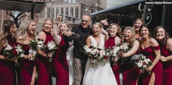 Tom Hanks wedding photobomb-Rachel Rowland - RachelRowlandDOTcom