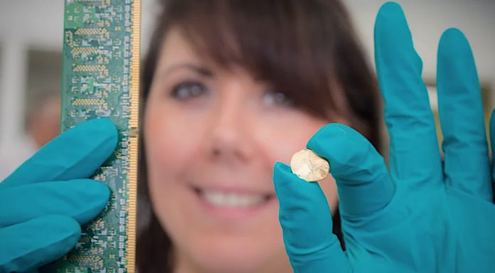 gold salvaged from e-waste-Yahoo news credit-British Royal Mint