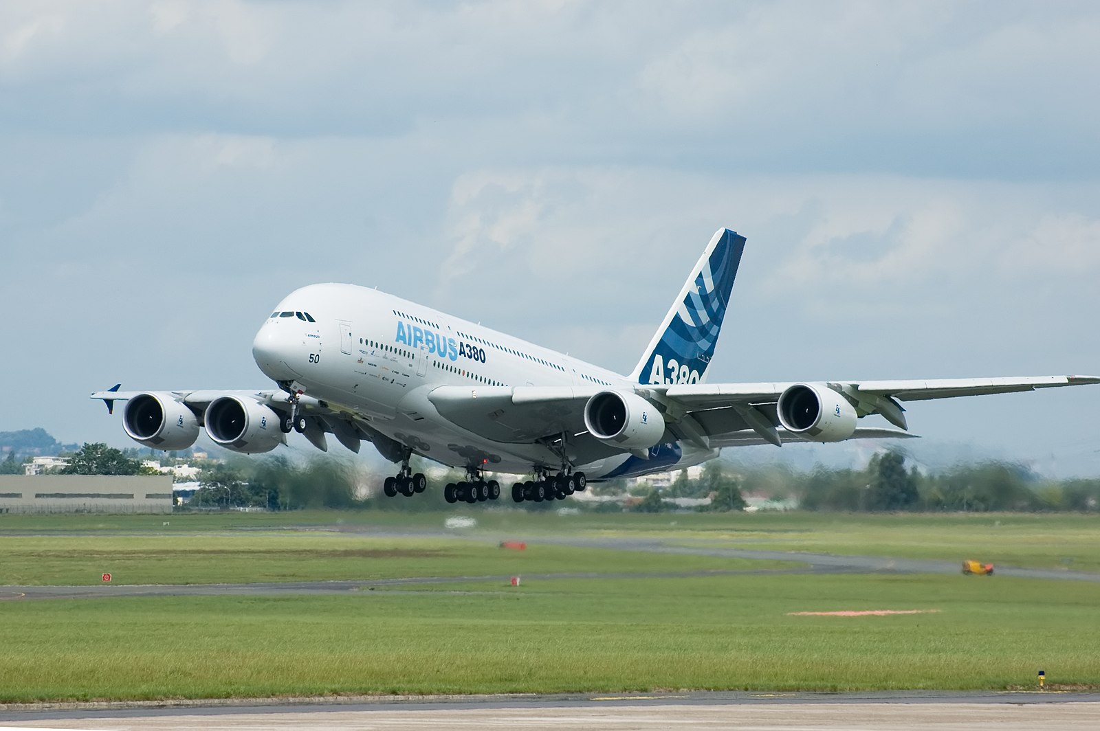 Sebuah Airbus Jumbo Jet Baru Saja Menyelesaikan Dua Penerbangan Didukung oleh Minyak Goreng