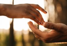 Deaf-Blind Communities Have Created a New Language of Touch