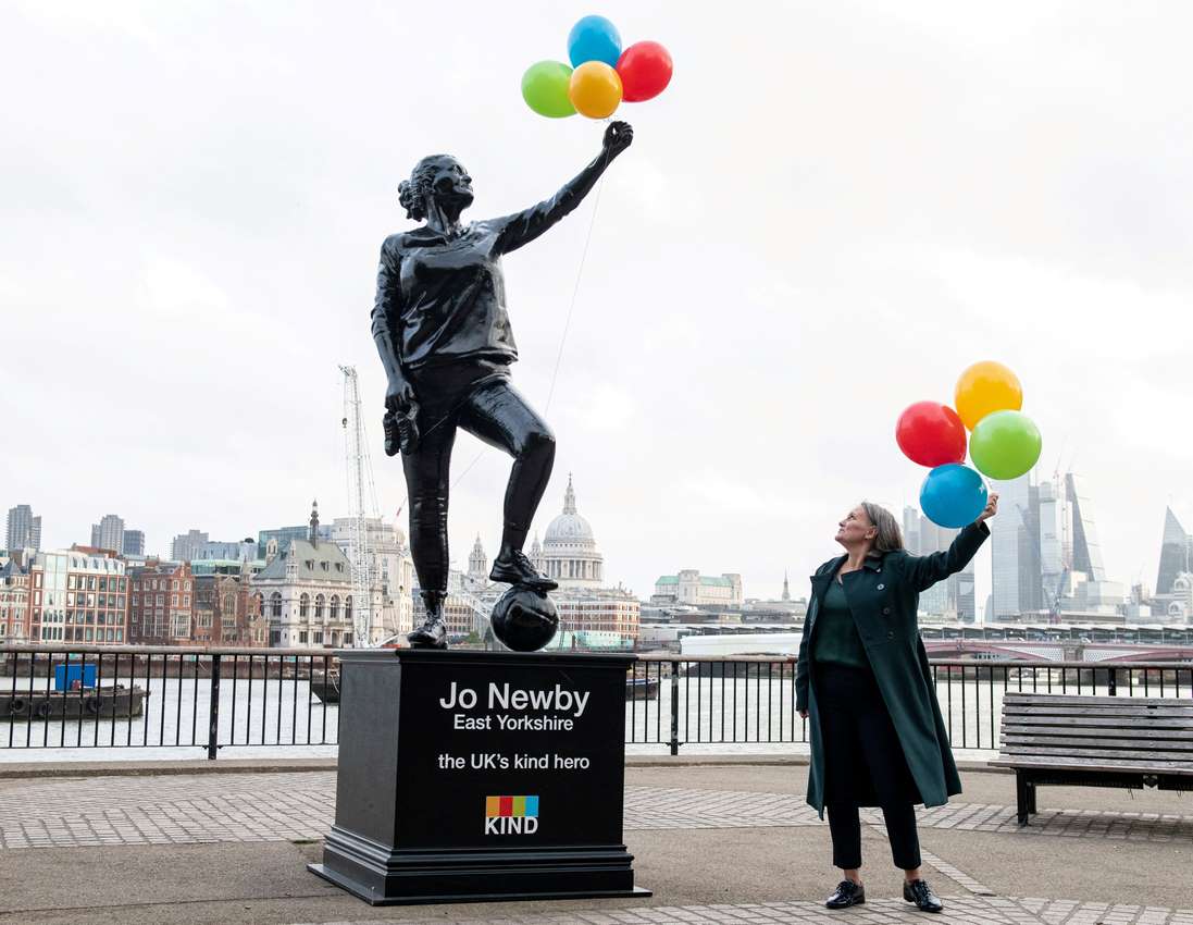 Patung Menjulang Diresmikan di London untuk Menghormati Pahlawan Nasional yang Mungkin Belum Pernah Anda Dengar