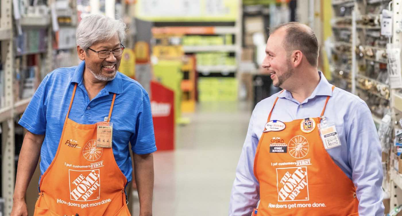 Home Depot Menginvestasikan Tambahan  Miliar dalam Kenaikan Gaji untuk Pekerja Per Jam