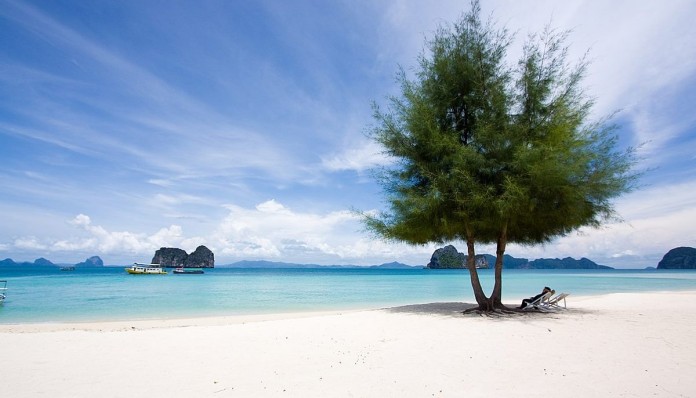 Koh Kradan island - CC 3.0. Khunkay
