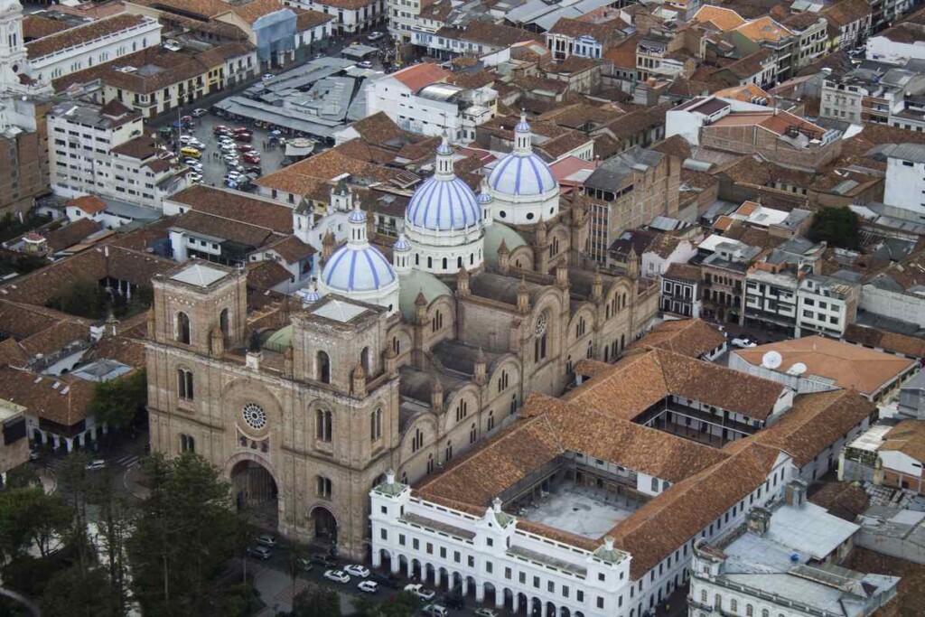 View Of Central Cuenca Flickr Cc 3.0. Christian Cattani