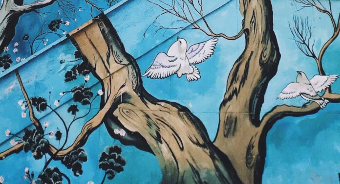 art mural white doves in a tree-nature-happy-pubdomain Foad Roshan