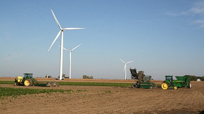 Wind farm near Pigeon Michigan in Huron County-Photo by eXtension Farm Energy-via Creative Commons license