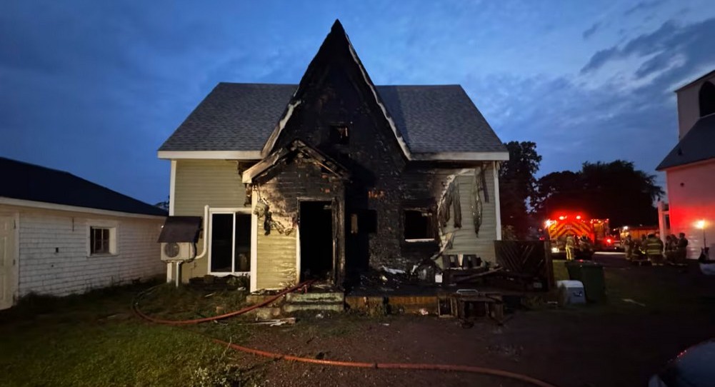 ‘What Are The Odds?’ Canadian Wins New Cottage In Raffle After House Burned Down This Summer