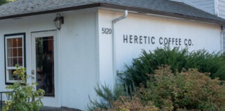 Portland Coffee Shop Raises Over $87,000 to Feed People Losing Benefits as Government Shuts Down