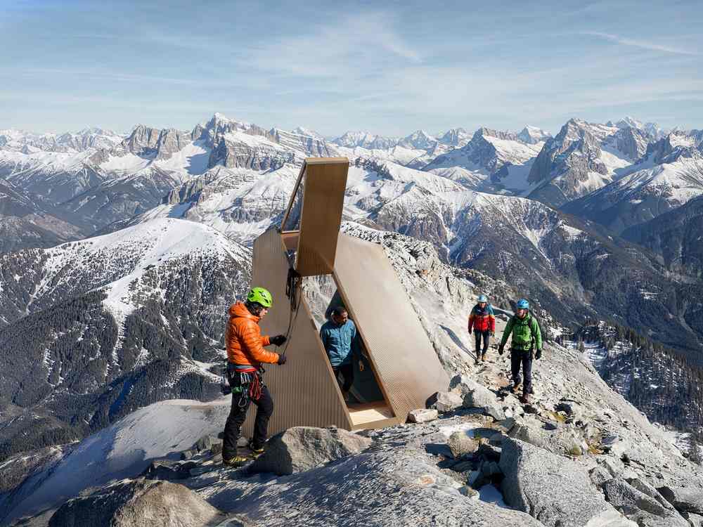 Incredible Glass Cabin Will Let Mountaineers Shelter From High-Altitude Peril In The Alps&ndash;Look