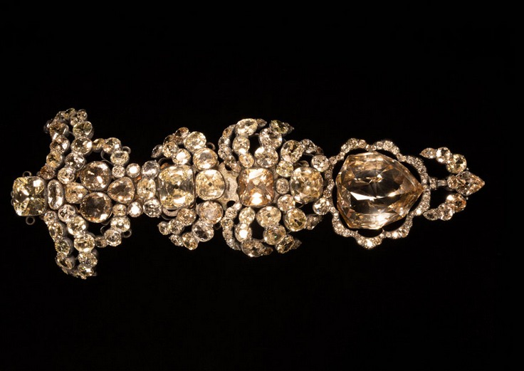 Concealed For 100 Years By Empress Who Defied Hitler, Royal Jewels Thought Lost Set For Public Exhibit