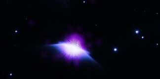 Nearby Star Seen ‘Blowing Bubbles’ for the First Time in New Image from Chandra Telescope