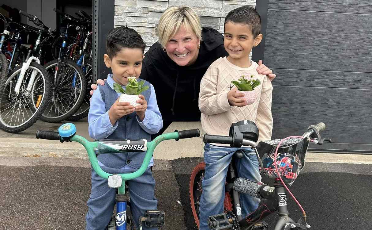 Canadian Woman Gives Free Bikes and Trikes to Thousands  of Kids in the Past 14 Years