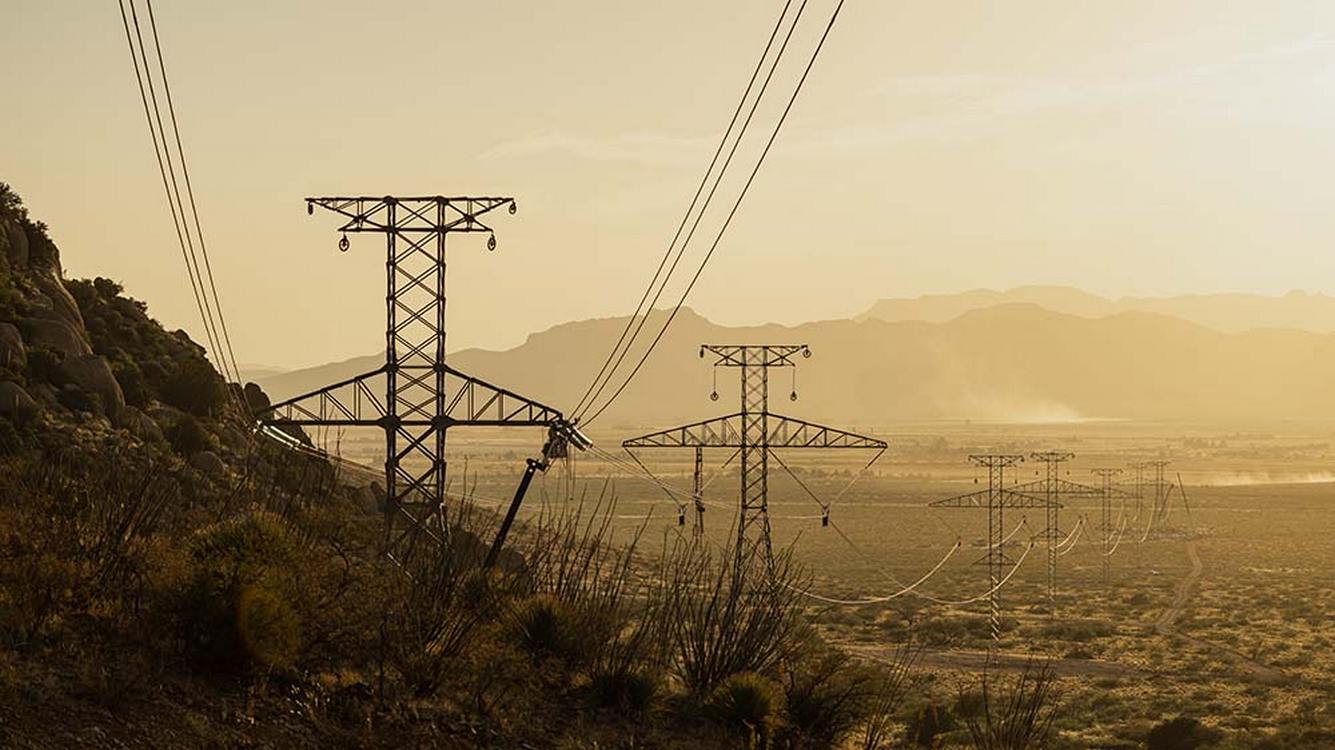 USA’s Largest Renewable Project Comes Online with More Power Than the Hoover Dam