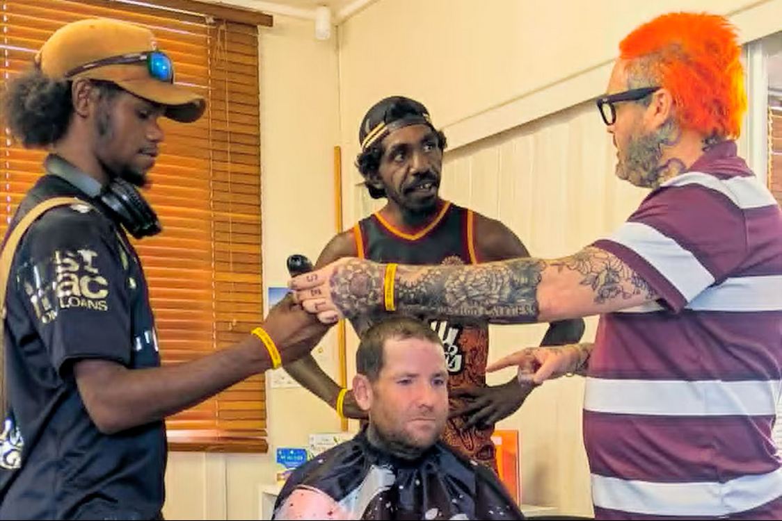 This 'Outback Barber’ Brings Hair-Cutting Workshops to Remote Islands ...