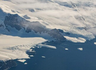 Scientists Solve Mystery Behind Snowfall That Dropped 695 Billion Tons of Ice on Antarctica