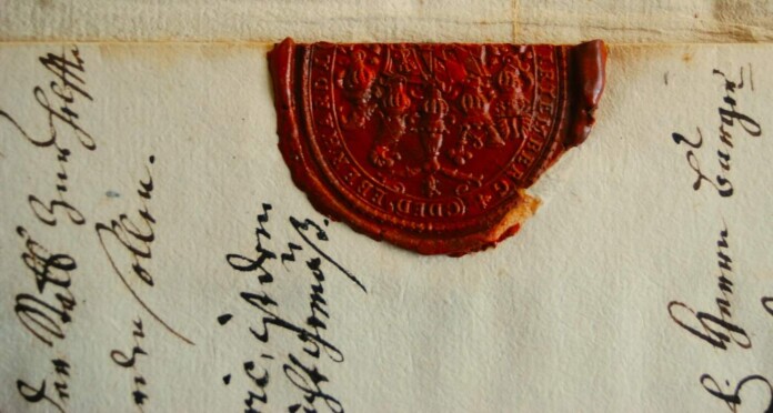Sealed peace treaty document history signature by David Nitschke pegxjW_1YOU-unsplash