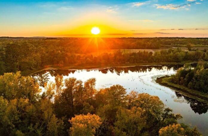 Sunset on Lake Palestine - credit, TexasLand, provided to TPWF as a courtesy